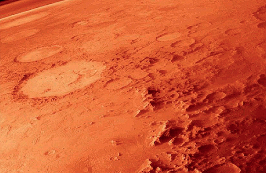 [火星]?火星出现异常，一颗“球体”悬在空中，专家：不可能！