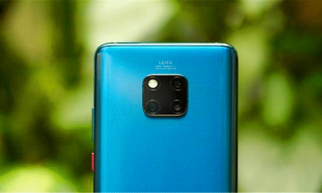 旗舰机：大白说科技：华为被低估的高端旗舰机，价格地震式下降却卖不动