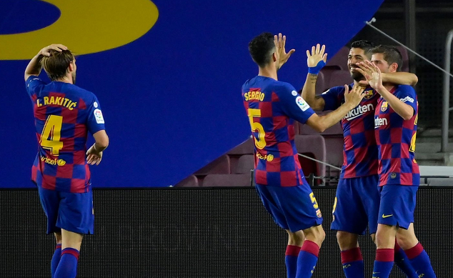 利物浦|刷爆纪录！巴萨送西班牙人降级，红牌创西班牙之最，苏神超越传奇