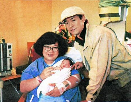 郑欣宜|一顿饭吃7个鲍鱼，从200斤减肥到108斤，现在郑欣宜怎么样了？