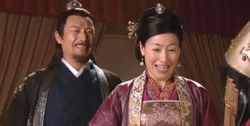 #李元霸#李元霸为何能战无不胜？他的原型究竟是谁？和薛仁贵比，谁更厉害