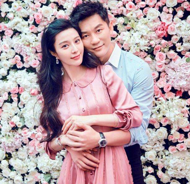 李晨|李小璐20岁就被李晨“骗到手”，看到她当年的青涩照，难怪李晨那么猴急