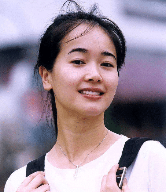 #姜文#16岁已是体操冠军，被姜文相中后一炮而红，却被曝私生活混乱