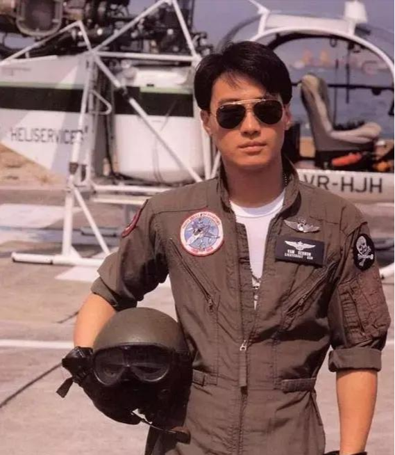 她是国内著名模特,4年花光天王7个亿,离婚后闪嫁富二代,如今胖成球!