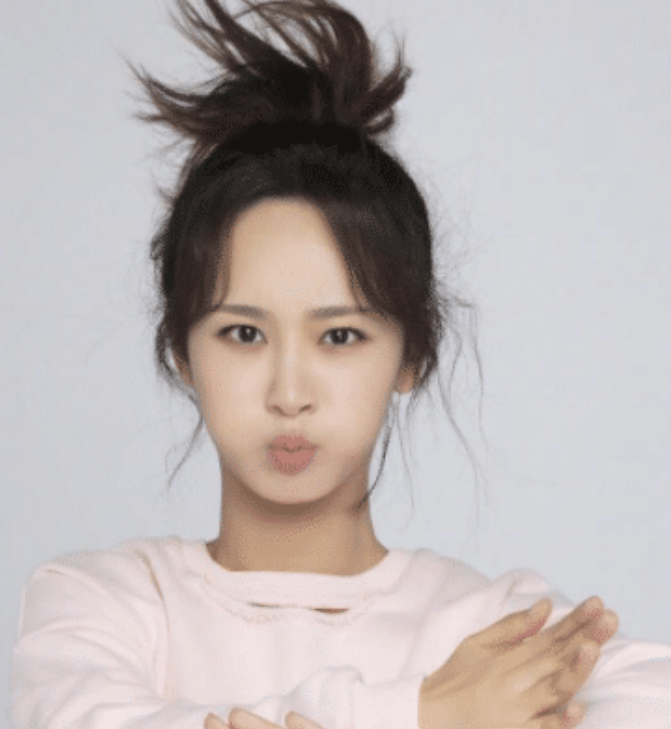 杨紫|13年前靠爹把杨紫赶出剧组，多年之后重逢，却只配给杨紫做陪衬