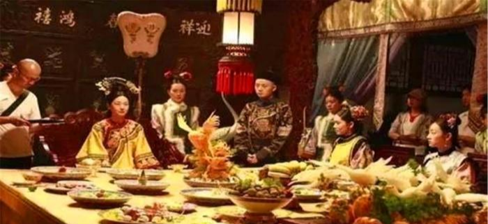 慈禧太后|慈禧最爱吃这两道菜, 并且一吃就是13年, 难怪大清朝灭亡得这么快