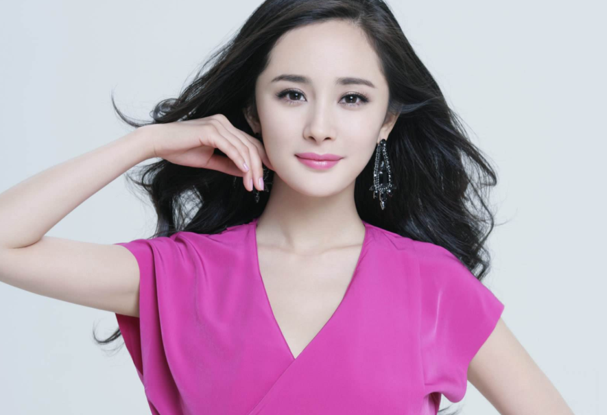 杨幂|杨幂谈当年离婚：和李易峰王鸥无关，是她犯了很多人都会犯的错误