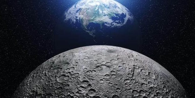 月球■月球背面有什么秘密?嫦娥四号发现巨大异物,重达218万亿吨!