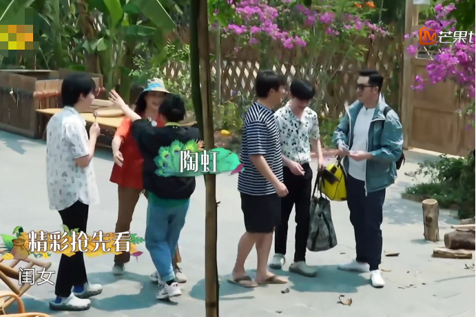 向往的生活第四季：《向往的生活4》常驻“小嘉宾”都走了，大牌明星扎堆上综艺，影视寒冬真的来了