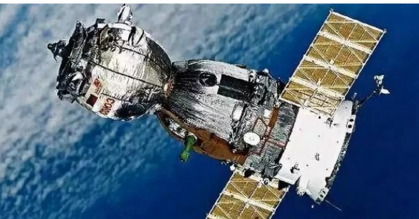 俄罗斯@俄罗斯宣布一则消息,中国瞬间多了千亿,美日欧纷纷向中囯求助