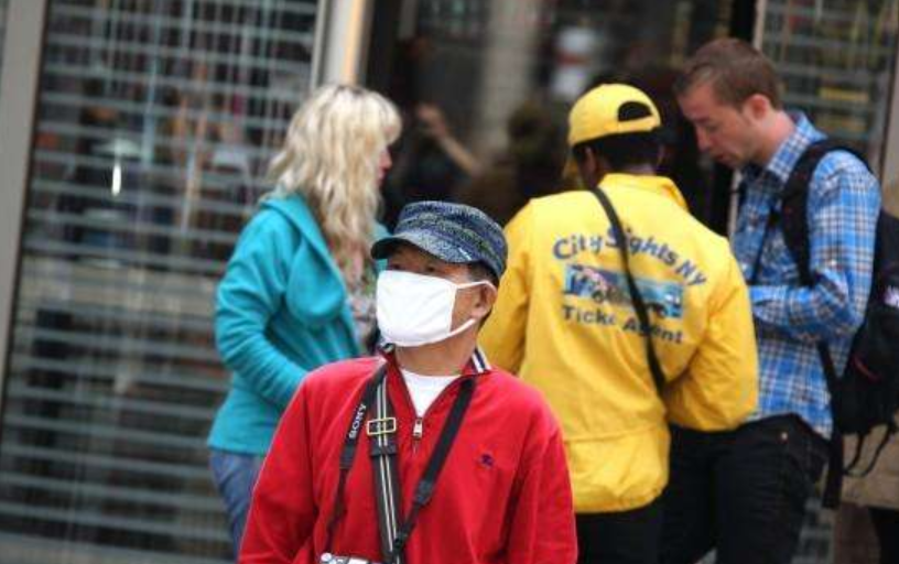 「伊朗」美军航母趁乱动手！B52轰炸机领衔直扑伊朗，关键时刻中俄表态了