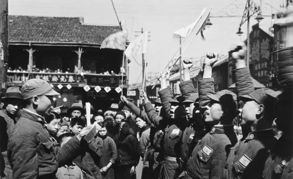 [机枪]战场上可以用战友的尸体挡子弹吗？97岁抗日老兵告诉你