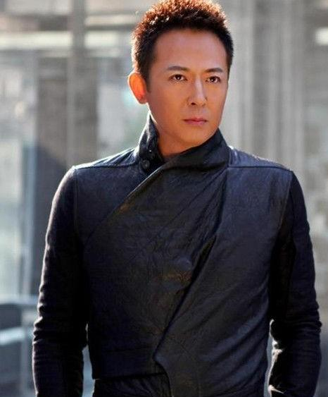 尹相杰|“靠一首歌吃一辈子饭”的歌手太悲哀，每次上台就只会唱一首歌