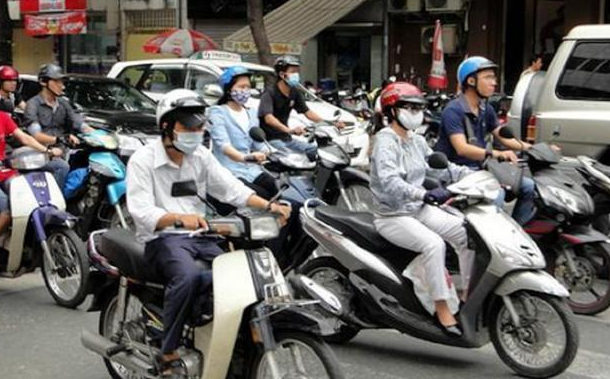 越南@该国对80个国家“解封”，唯独限制中国游客！还不知羞耻的求中国帮忙？