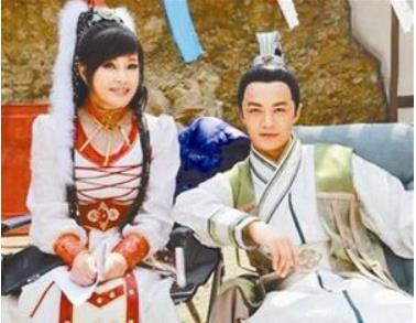 林心如|盘点影视剧里“强行扮嫩”的8大明星：最后一位演少女好想关电视