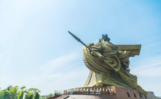 关羽|全世界最大的关公像，耗资15亿建成，因有安全隐患或将拆掉？