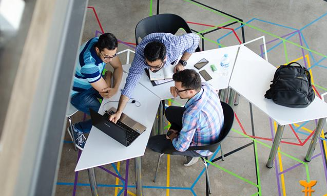 [天然气]上班族为何需要做副业？如何靠副业月入过万？