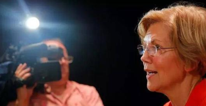 『特朗普』北京时间7月3日，特朗普：将要取消美军7400亿军费！