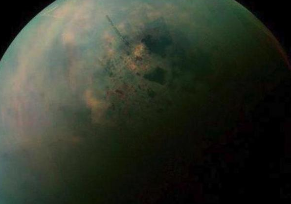 【土卫六】地球的孪生星球，有山有水有大气层，最适合居住的星球！