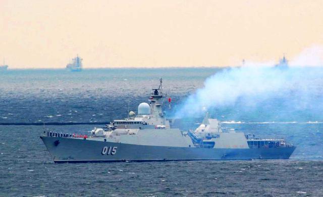 美国|南海传来大消息，美国制裁一举打中越南七寸，这次别想再跑