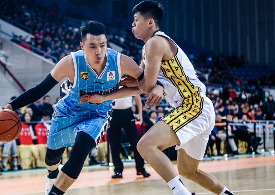 斯蒂芬·马布里|马布里的NBA打法彻底火了，27胜13负，这就是团队力量