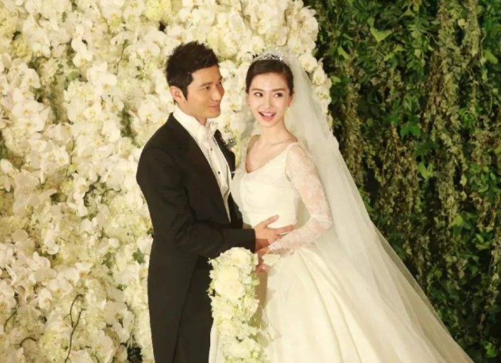 娱乐圈|当年结婚请了半个娱乐圈，出事后无一人帮忙，网友：半个娱乐圈呢