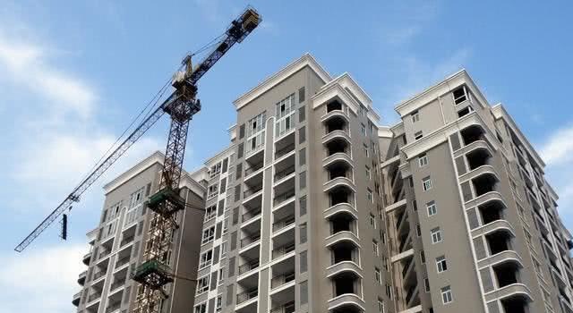 李嘉诚坦言：房价一旦暴跌，这“三种房子”最先贬值，买房留意