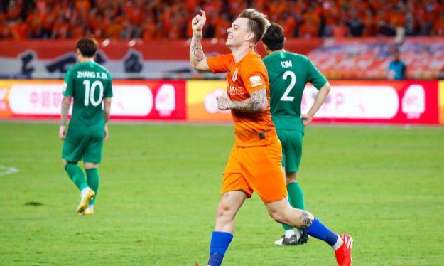 山东鲁能|新情况！山东鲁能小外援社媒发怒，李霄鹏或已作出决定