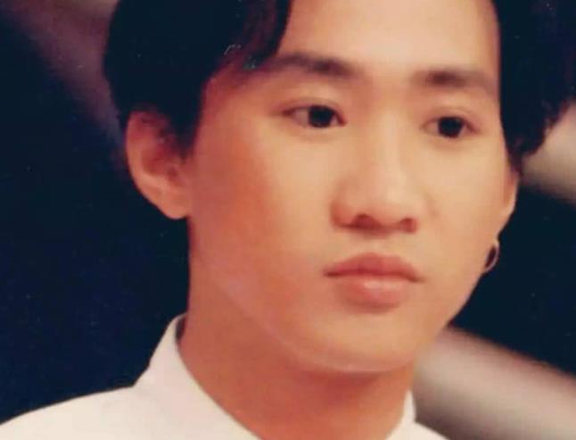 谭咏麟|黄家驹写的一首歌,只有谭咏麟愿意唱,这首歌后来火了30多年!