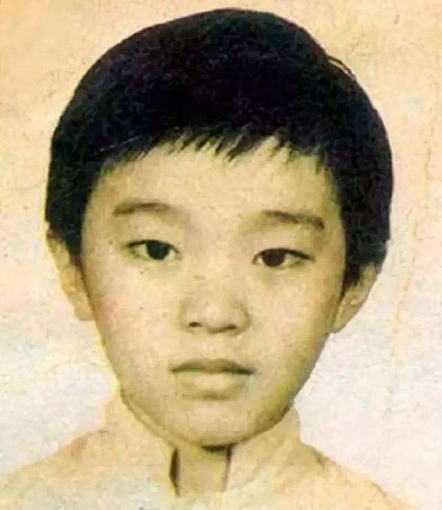 刘德华@五位巨星童年照,认出刘德华只用一秒,认出最后一位才是大神