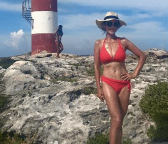 嫁入豪门|她曾和影帝同居8年，何家劲独宠她3年，转身嫁入豪门后活成人生赢家