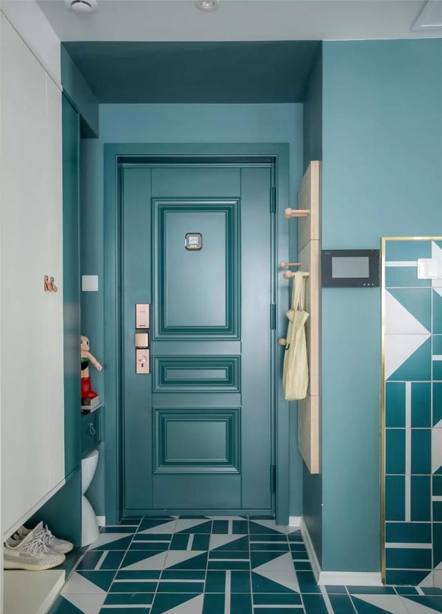 93平米现代三室，独特配色，一房多用省空间，都说有100多平