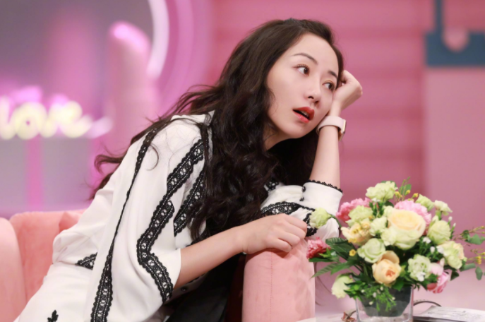 向华强|4位敢当面叫“向华强”名字的明星，看到最后一位谁能不怂？