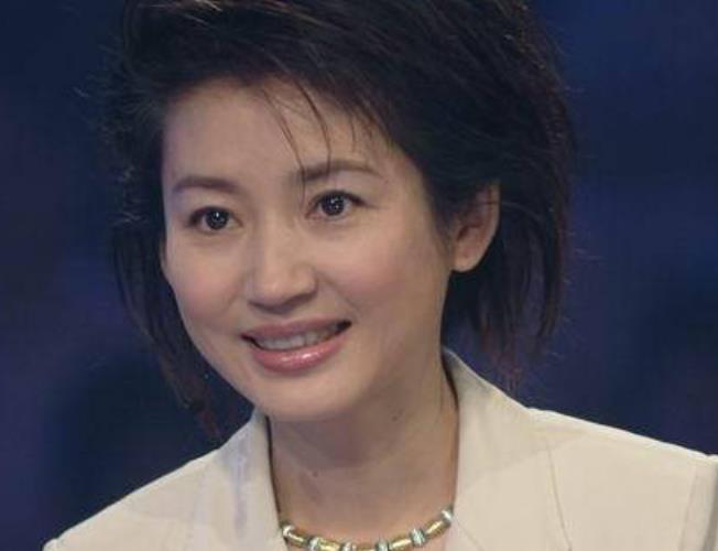 潘虹|他和潘虹不欢而散后,与小21岁的王小丫相恋,如今73岁过得怎样?