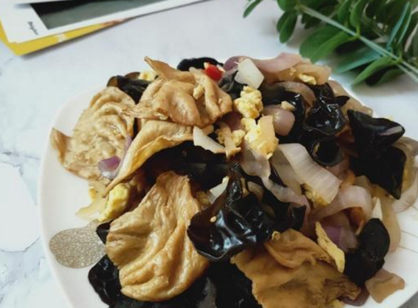 鸡蛋@分享8道减脂菜，夏天减肥就靠它了，低脂低卡