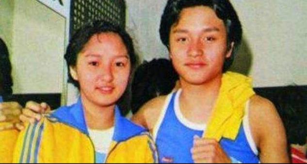 张国荣|16岁与张国荣相恋，18岁未婚生子，今儿子长得像极了爸爸