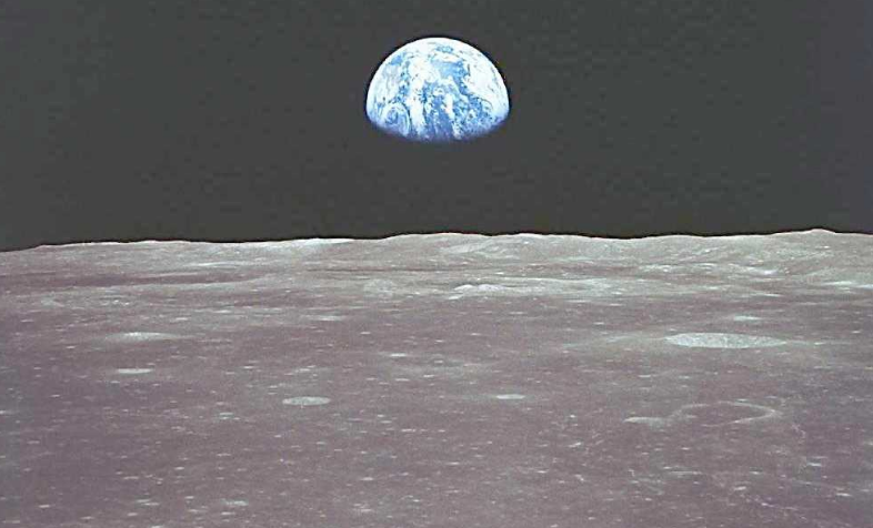 「月球」?月球秘密被揭开，嫦娥四号传来画面，难怪霍金生前警告我们！