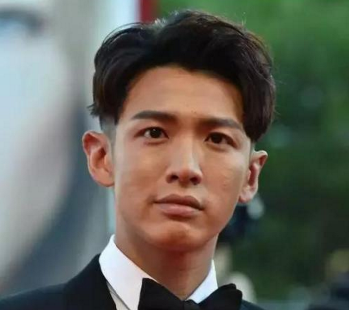 明星|被“永久封杀”了的4位明星，前三位是自作自受，最后一位惹人同情