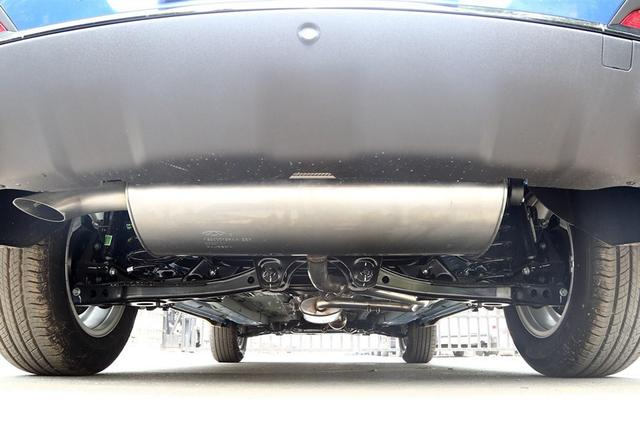 大众朗逸|瑞虎7终于改款成功，车内全是亮点，这个售价铁心让H6“吃土”？