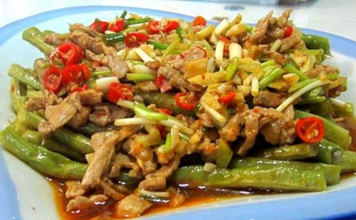 食材■特别鲜美的下饭菜，几样食材合理搭配，简单一炒，营养又美味！