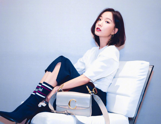 姐姐|妹妹当红演员,而姐姐被称春晚姐姐,却很少有人知道两人是亲姐妹