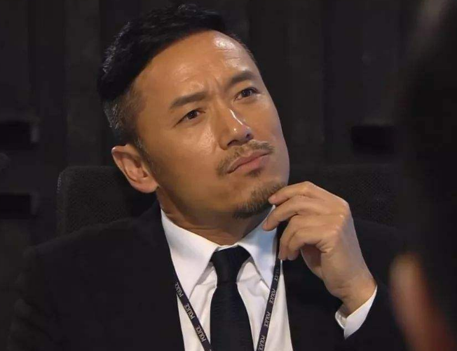 谢贤|娱乐圈四哥是谢贤，五哥是向华强，那前面三位都是谁？名副其实，不敢惹！