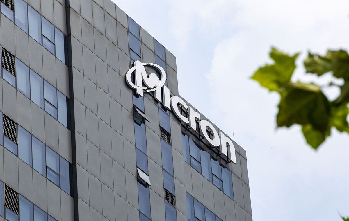 华为|断供华为损失百亿,美企巨头只能无奈接受,它却成“意外赢家”?