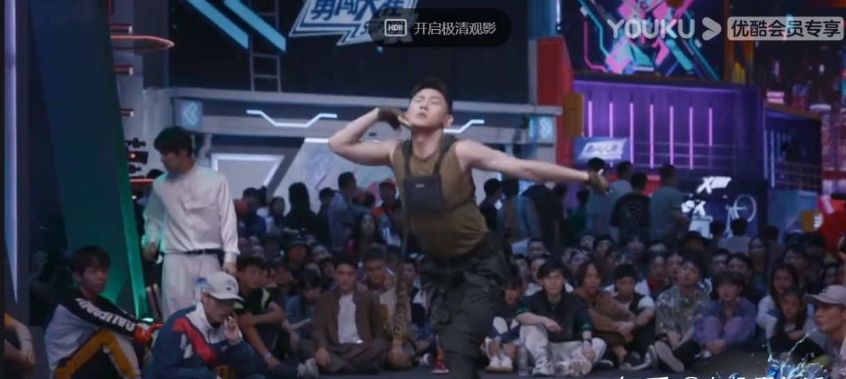 张艺兴|《这街》还有什么比队长炸场更刺激的？还有谁！