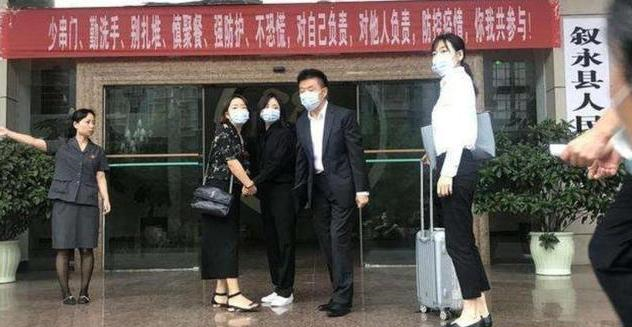 谭松韵|谭松韵妈妈被撞案，因缺少关键证据无法定罪，正义永远不会缺席！