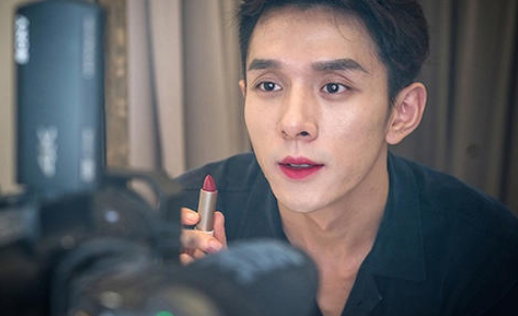 陈山|24岁身价5亿，被封杀2年后，网红陈山治好病后想再找一个女友