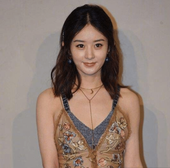 [赵丽颖]赵丽颖“真人”啥模样？看到无滤镜下的她，网友：冯绍峰眼光好毒！