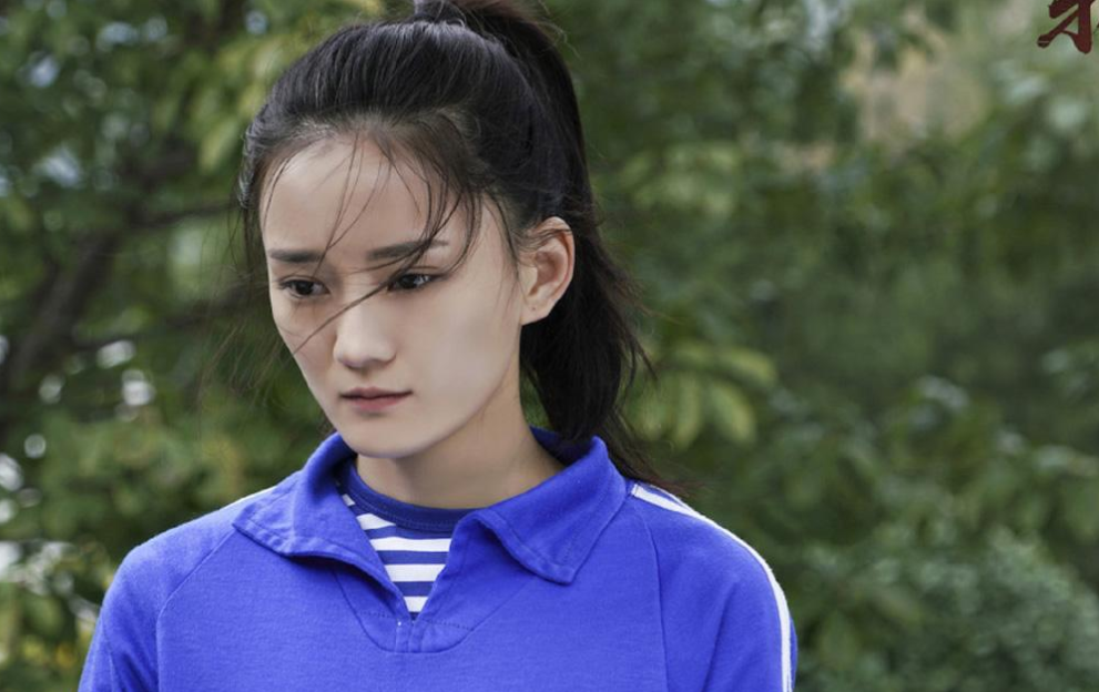 馨子|曾带资进组,父亲宣布破产后无戏可演,昔日霸屏女主如今被人遗忘