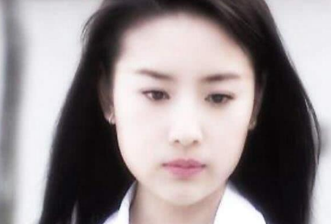 [董洁]董洁：一生有一个“冷清秋”就够了，偏偏还演活了5大经典角色