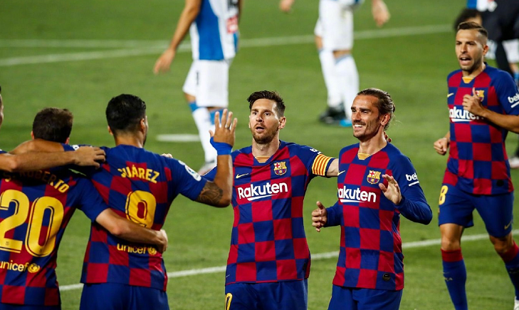 利物浦|刷爆纪录！巴萨送西班牙人降级，红牌创西班牙之最，苏神超越传奇